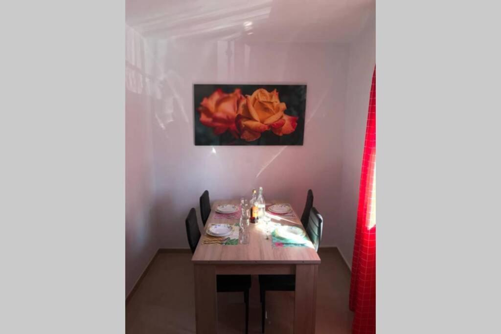 “Smile Nerja” Chic Apartment With Wifi, 4 Guests Zewnętrze zdjęcie