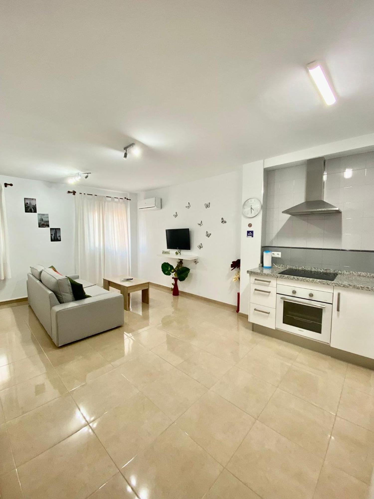 “Smile Nerja” Chic Apartment With Wifi, 4 Guests Zewnętrze zdjęcie