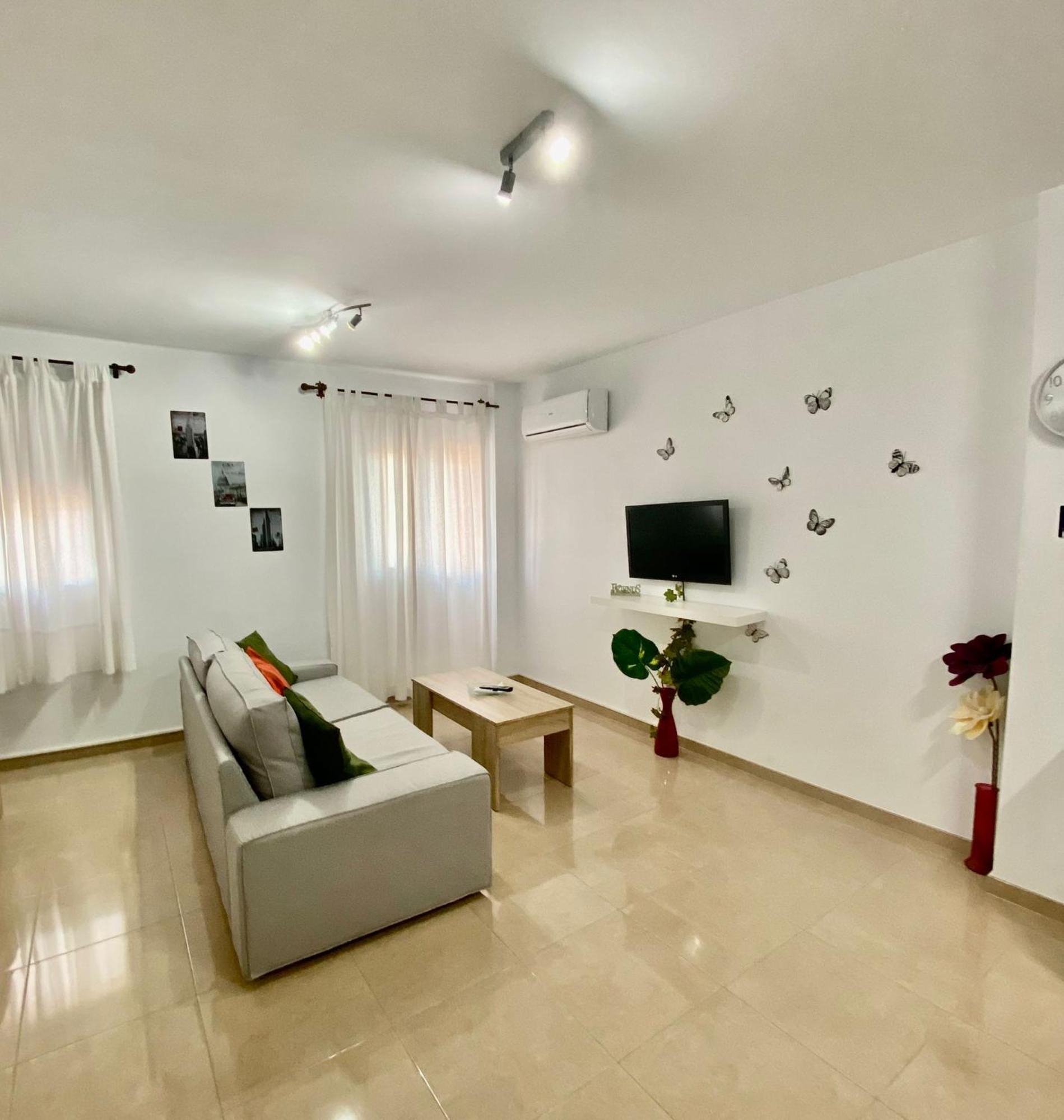 “Smile Nerja” Chic Apartment With Wifi, 4 Guests Zewnętrze zdjęcie